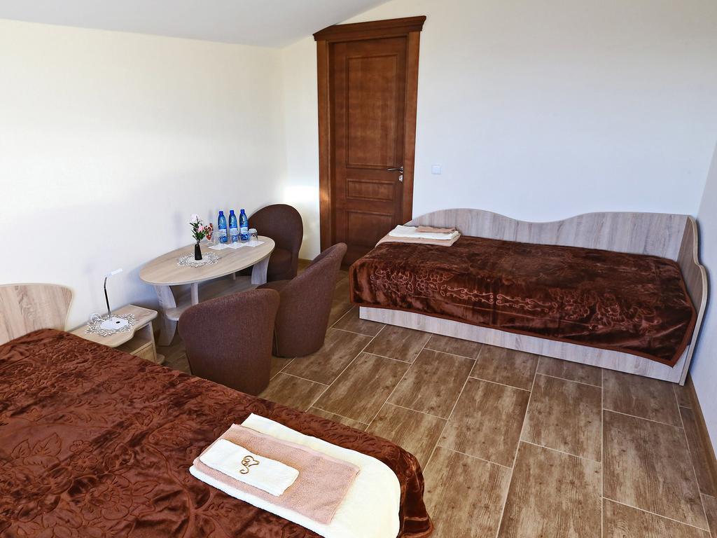 Juro Guest House Šiauliai Eksteriør billede